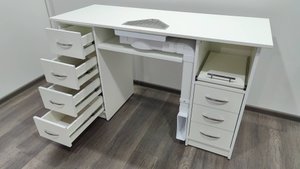 Классический маникюрный стол с вытяжкой Вераксо