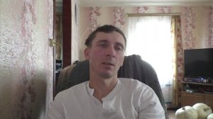 Почему телефон не открывает видео просто черный экран и все?