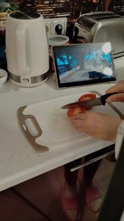 Вечерняя рутина приготовления ужина