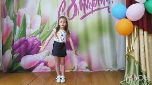 стихотворение "Мамины глаза"