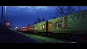 ТЭП70 - 0401 с пассажирским поездом.