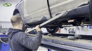 Замена кронштейна электрического порога