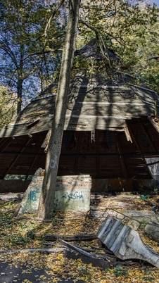 (Исследуем заброшенный лагерь) "Журавленок"