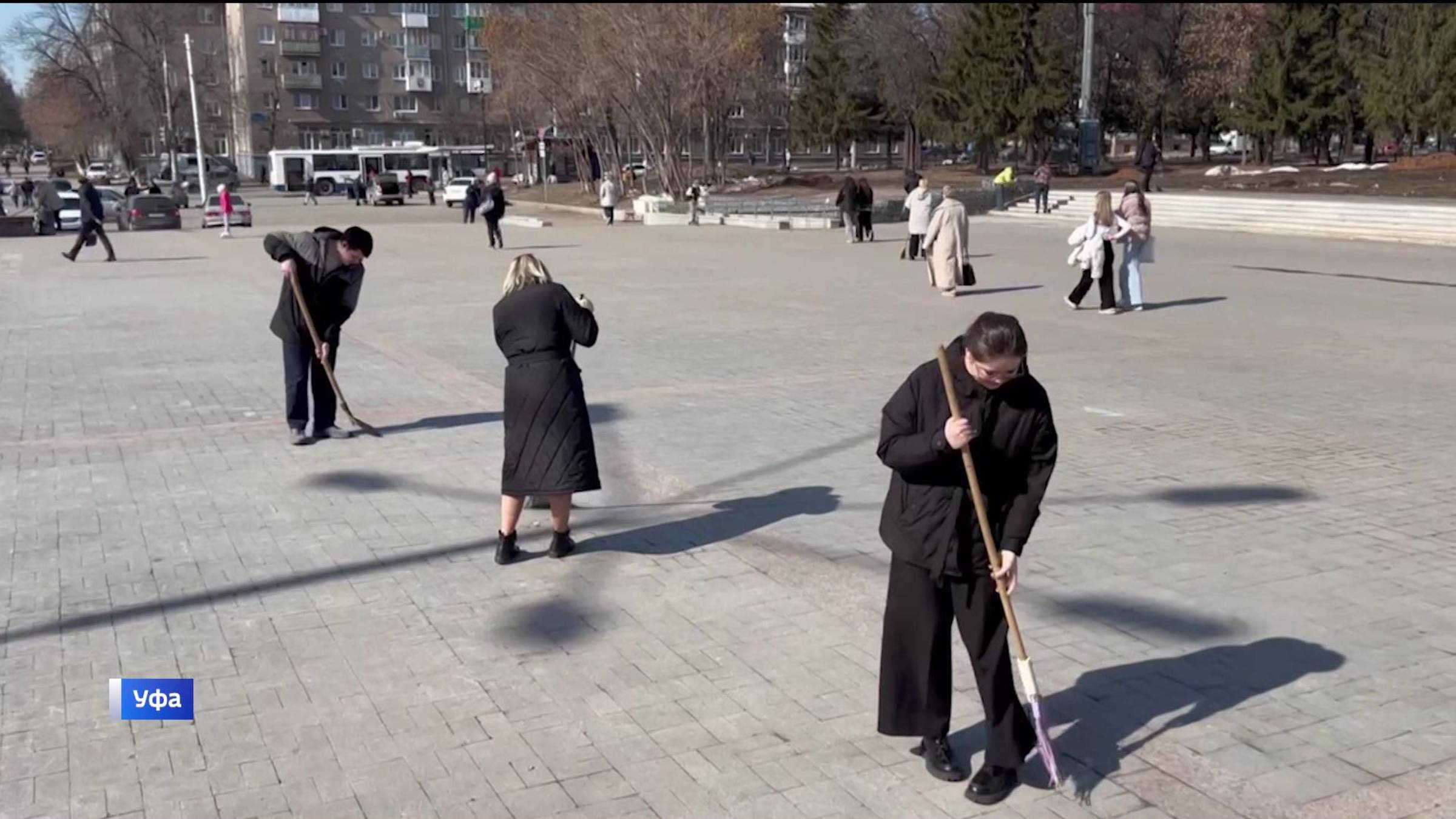 Падежи. Участвовать в уборке территории падеж. Дательный падеж презентация. Приглашение на субботник соседей. Дательный падеж имен существительных.