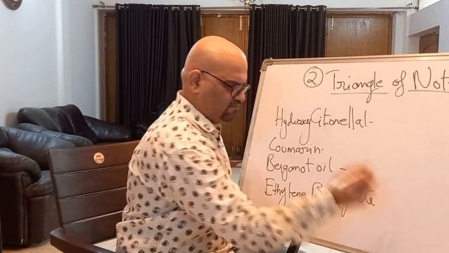 Learning Perfumery 2 - Triangle of Notes ! смотреть онлайн