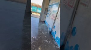 На автомойке взяли 5000₽ и не помыли #shorts