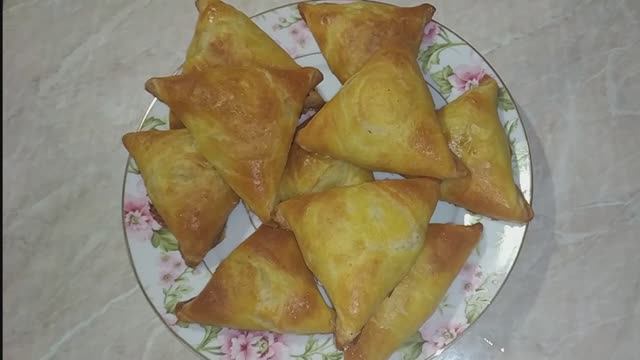 Самса с курицей, Узбекская кухня, ну очень вкусно.