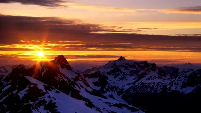 Дом восходящего Солнца - А. Ермилов и гр. Командор смотреть онлайн