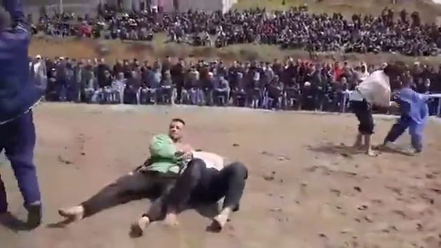 гуштини милли Точики дар ш Вахдат дехаи нозиробод