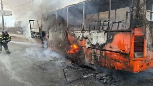 Рейсовый автобус сгорел в Нижнем Новгороде