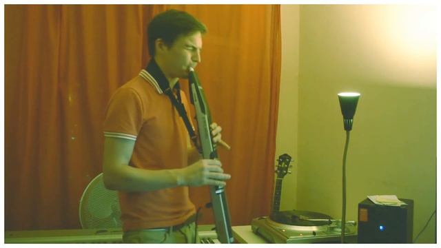 My Trumpet - Akai Ewi 4000s Samplemodeling Trumpet смотреть онлайн