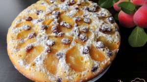 Яблочный пирог с изюмом