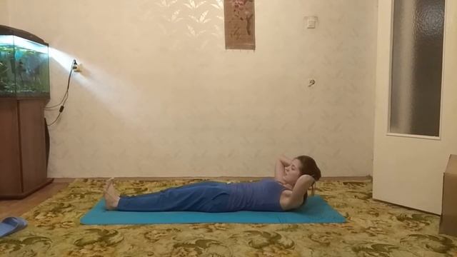 Йога с Диной и котом Степаном=)