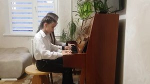 Алёна Бабенко и Лилия Бабенко. "На велотреке" Юрий Соколовский