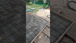 Как сделать отмостку дома (ушп)под крыльцо..))