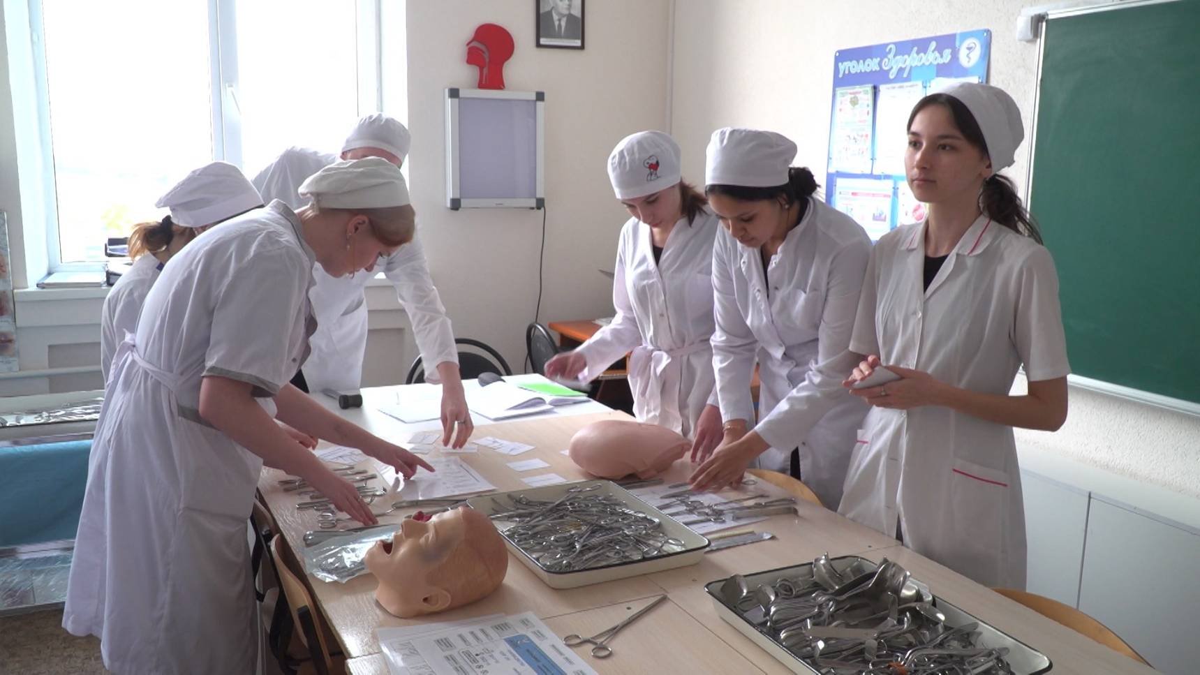 В Севастопольском медицинском колледже состоялась встреча абитуриентов