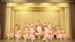 Гусевская ДШИ, хореографический ансамбль "Реверанс"