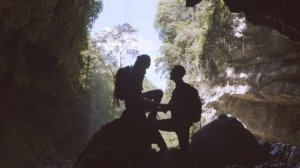 4762563-uhd_4096_2160_24fps