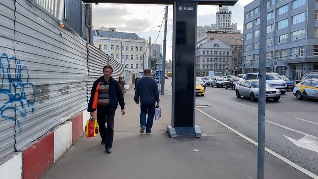 🌟 Невероятные виды Москвы: Комсомольская площадь и Красная площадь 🏙️