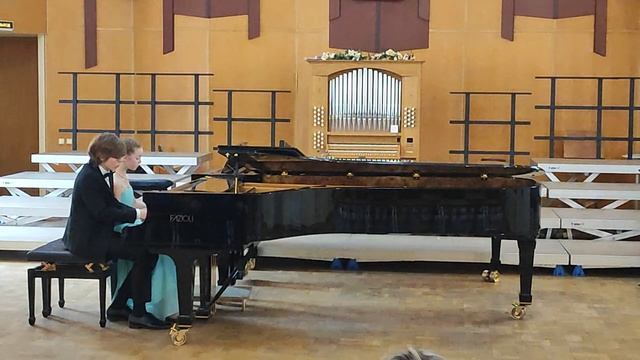 В. Гаврили Вальс и Тарантелла из цикла Зарисовки