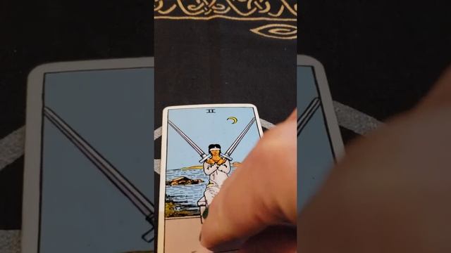 Tarot Talks pt 2 of the 2's. 2 of Wands and 2 of Swords смотреть онлайн