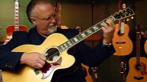 Bobby Boyles playing a Gibson J185EC Guitar