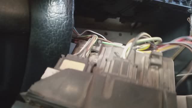 ПОКОРМИЛ КРОТА смотреть онлайн