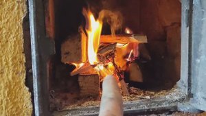 Как растопить печь.