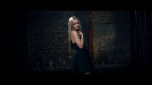 The Girl and the Dreamcatcher - Glowing in the Dark