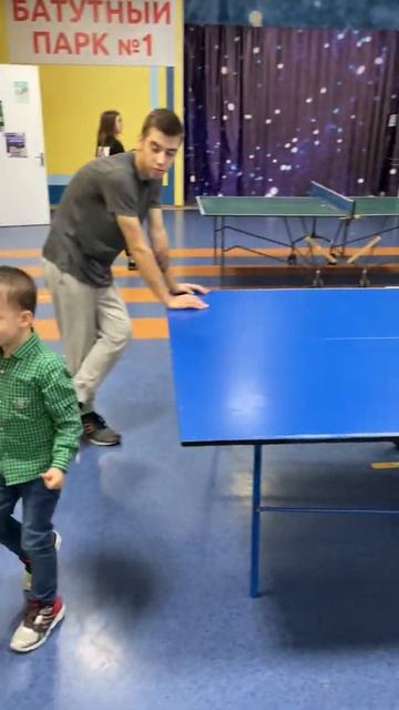 Первый супер удар в теннисе Артема  #video #live #sport