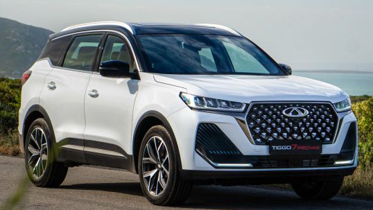 Покупка Geely Monjaro и Chery 7 Pro Max очень выгодна: кроме скидок, на них доступна рассрочка