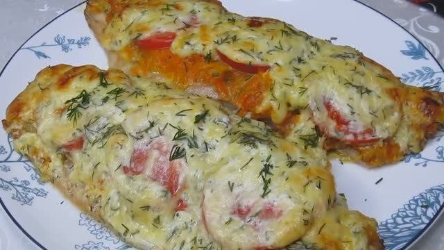 Божественная на вкус скумбрия, сочная, нежная. Язык можно проглотить, так вкусно.