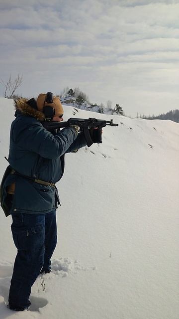 Сильно тянет.. смотреть онлайн
