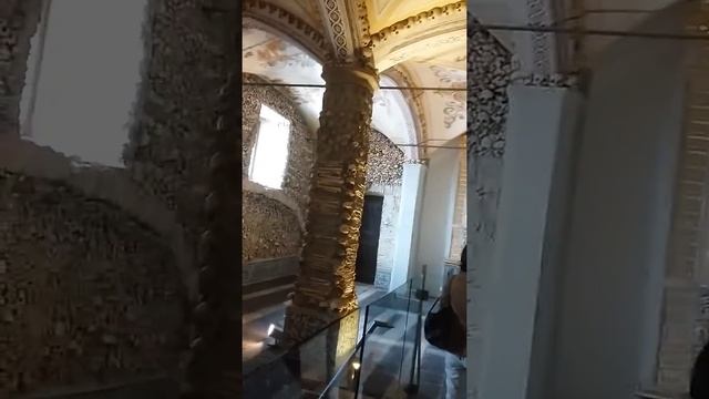 Évora - Capela dos Ossos смотреть онлайн