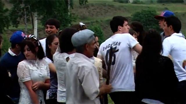 2. Последний звонок на природе  2014г. Кища смотреть онлайн