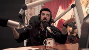 Музыкант, гитарист, певец, артист Мераб Амзоев.