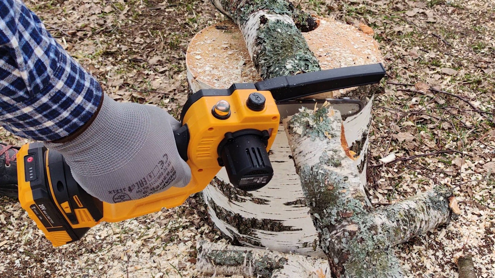 Цепная пила DEKO DKCHS 20-6 (тест) смотреть онлайн