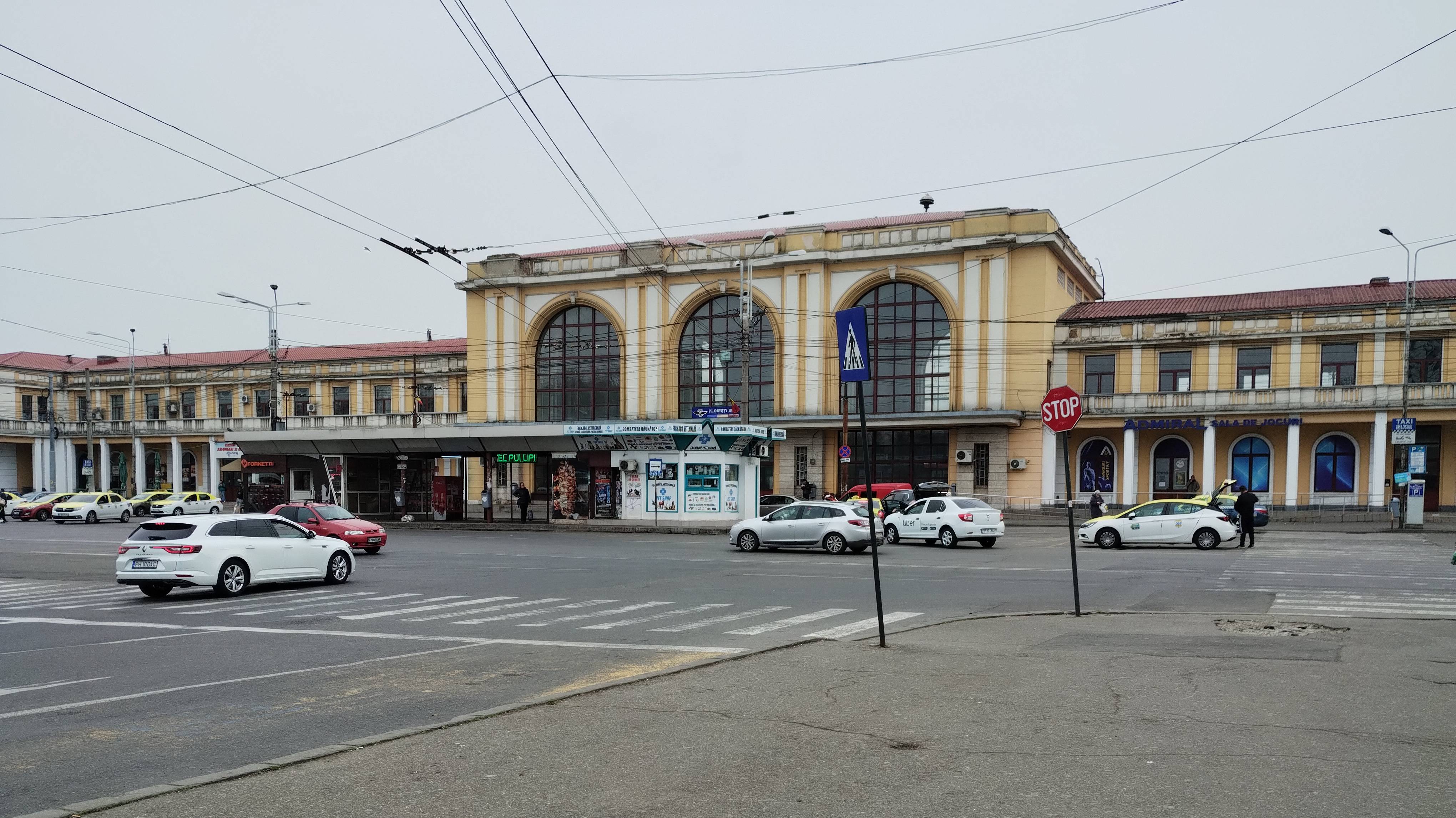 ПО ПЪТИЩАТА НА РУМЪНИЯ /част 21/. Плоещ