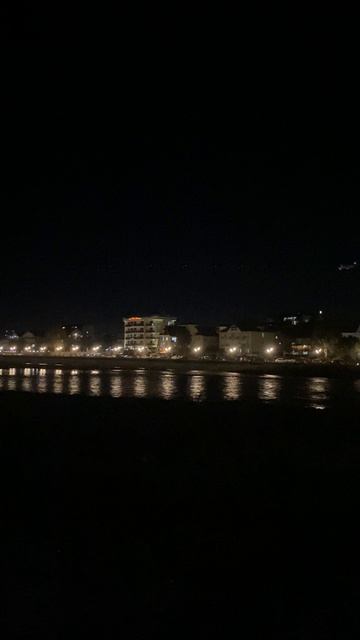 Не только в Сочи тёмные ночи. В Адлере тоже темно.
