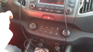 Как отключить автоматическое включение кондиционера при обдуве лобового стекла на KIA SPORTAGE III?