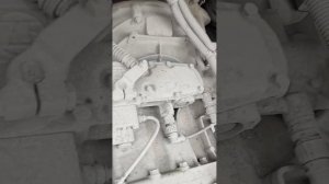 SITRAK кронштейн КПП сломало. Началось резко после троганья с места. Вибрация