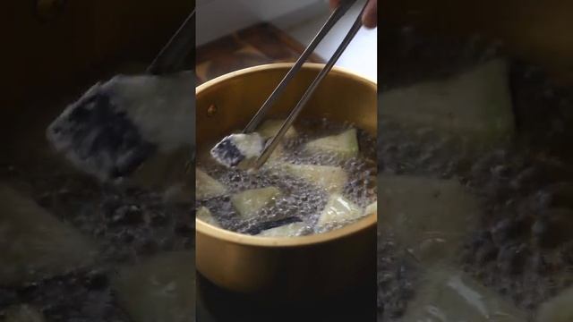 🍆 Салат с хрустящими баклажанами
#салаты