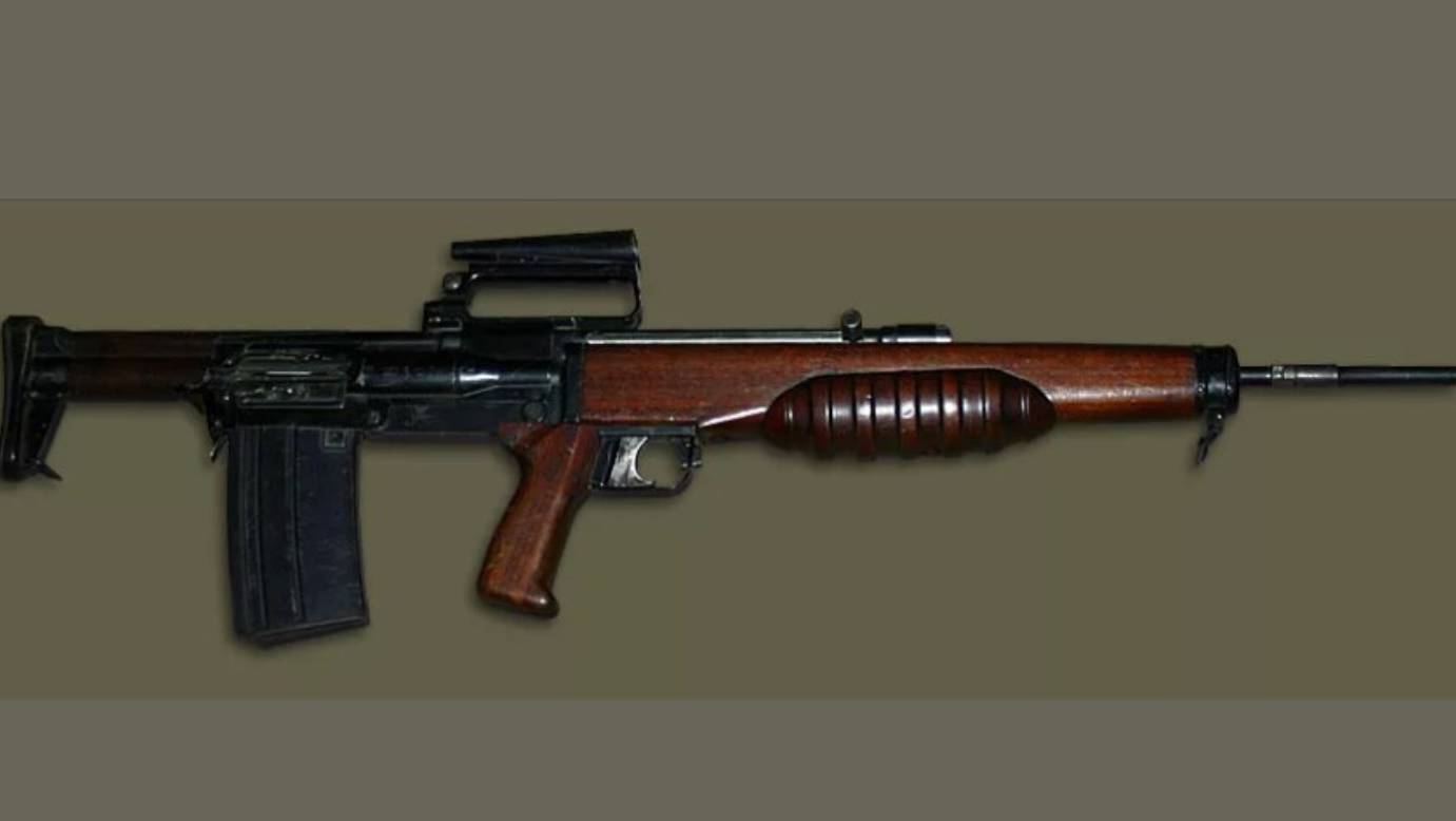 Английская штурмовая винтовка автомат Enfield ЕM-2