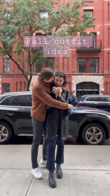 Fall outfit idea shorts leatherjacket