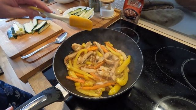 Куриное филе с овощами смотреть онлайн