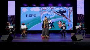 «Керә» 🐦⬛ исполняет актриса Государственного калмыцкого театра кукол «Джангар» Гилян Муджиева