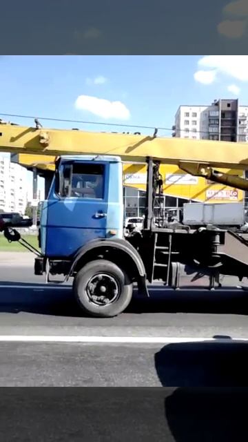 МАЗ-КРАН смотреть онлайн