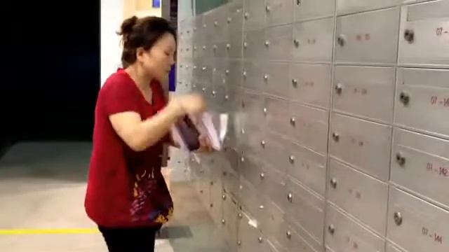 спам бот в действии смотреть онлайн