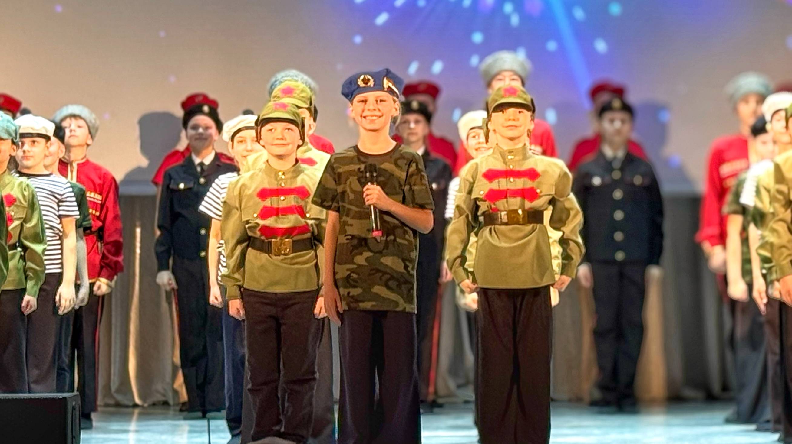 Шабуркина Полина "Наша Армия" РДК г.Темрюк