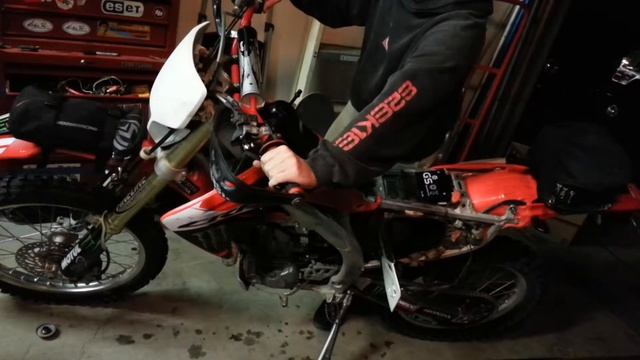 2005 CRF 450X Electrical Issues смотреть онлайн